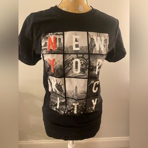 New York City Tee, super comfy and soft, perfect condition